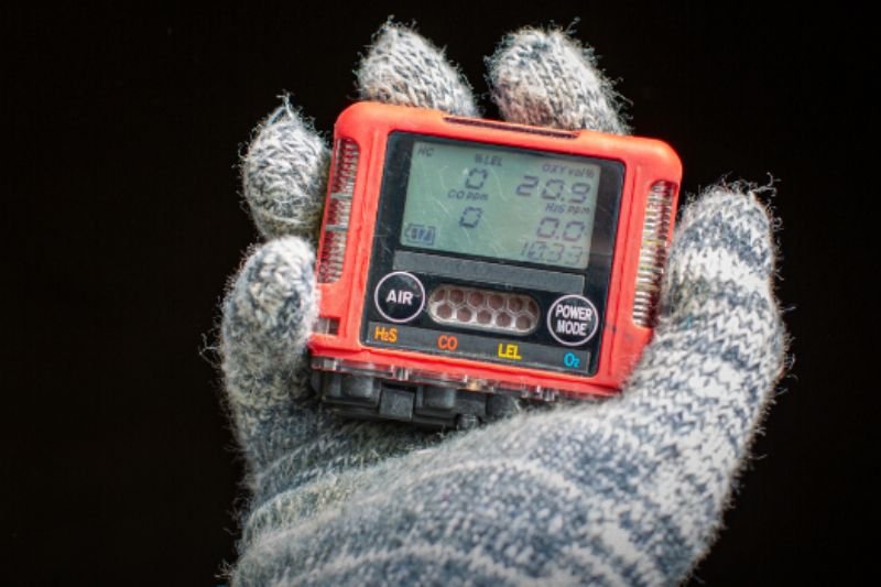 Gas Detection 101: Protecting Workers from Invisible Hazards
